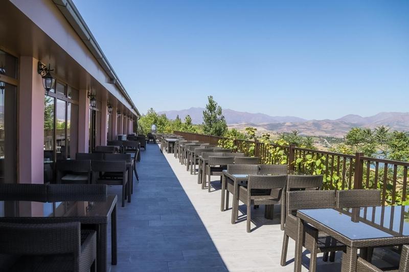 Avenue Park Hotel Yusufkhona Exterior photo